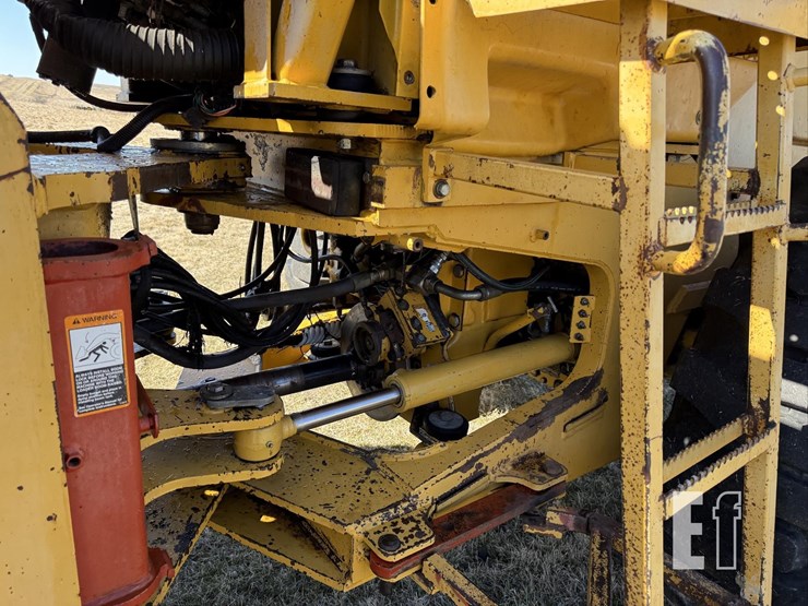 1997-deere-544g-image-45