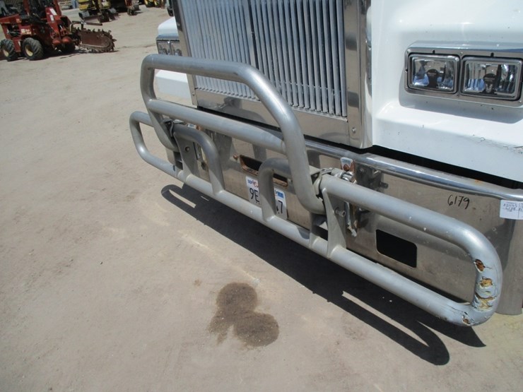2019-western-star-w4900-image-27
