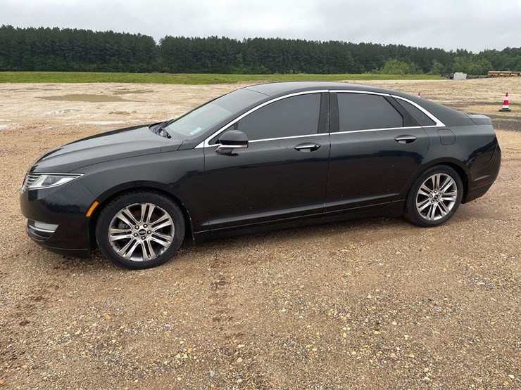 2013-lincoln-mkz-4-door-sedan-(69,668-miles)-image-1