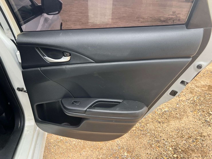 2020-honda-civic-sport-4-door-sedan-(172,295-miles)-image-18