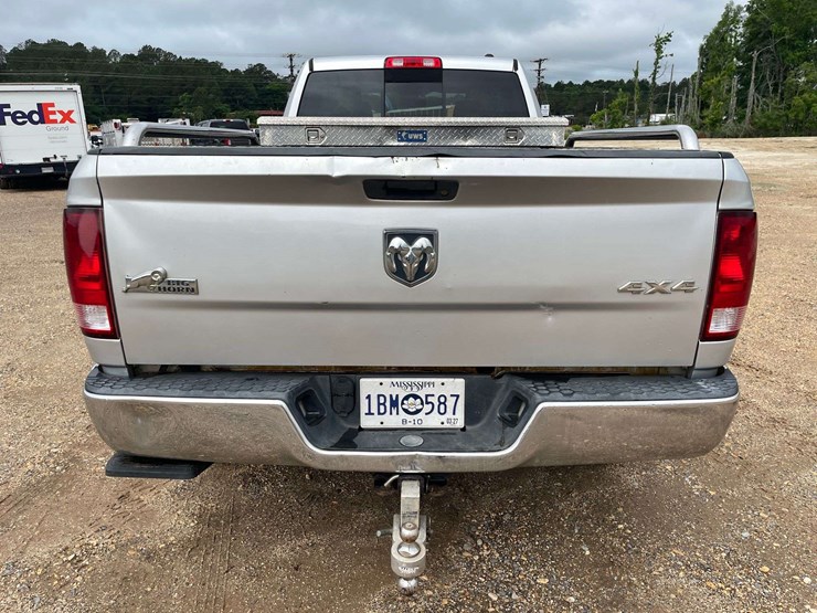 2011-dodge-ram-2500-image-6