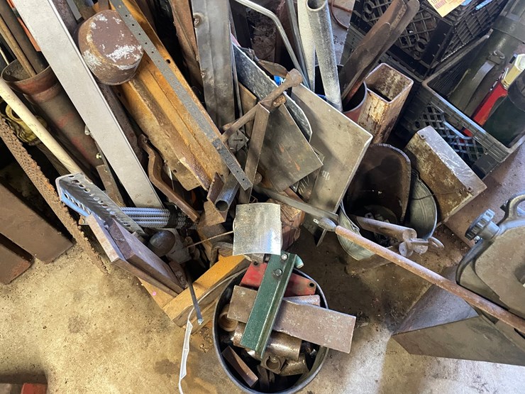 #1874-•-pile-of-scrap-metal-image-8