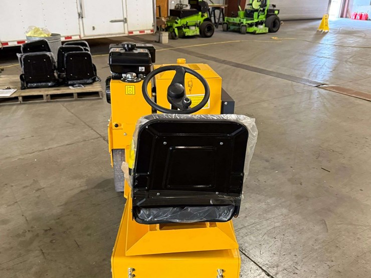 2026-sl850-vibratory-road-roller,-dual-drum-new-and-efficient-(new/unused)-image-7