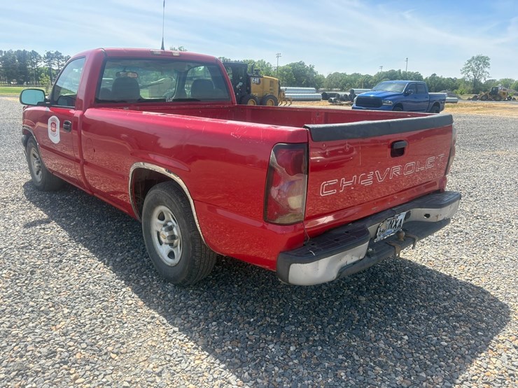 #23967-•-2004-chevrolet-silverado-pickup-vin:-1gcec14x74z216889-image-4