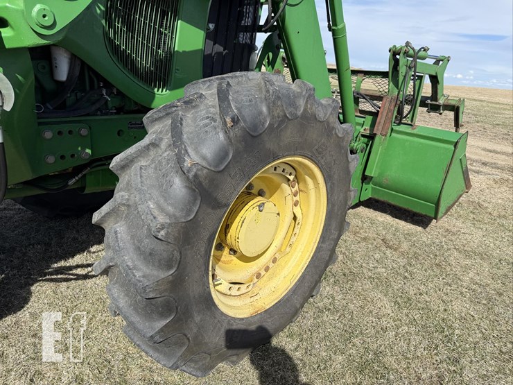 2005-john-deere-7420-image-28
