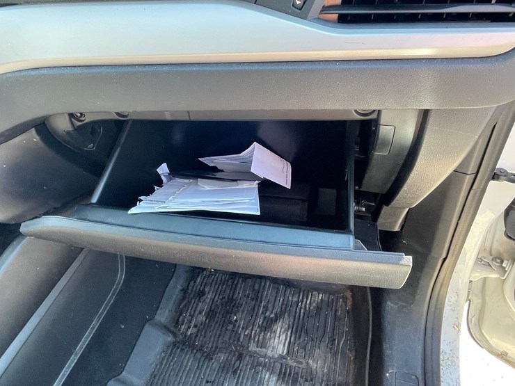 2021-ford-escape-image-54
