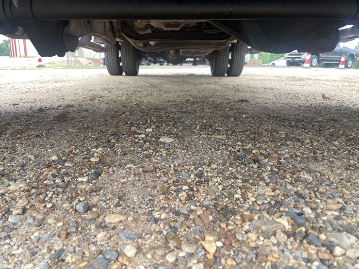 2014-ford-f350-image-25