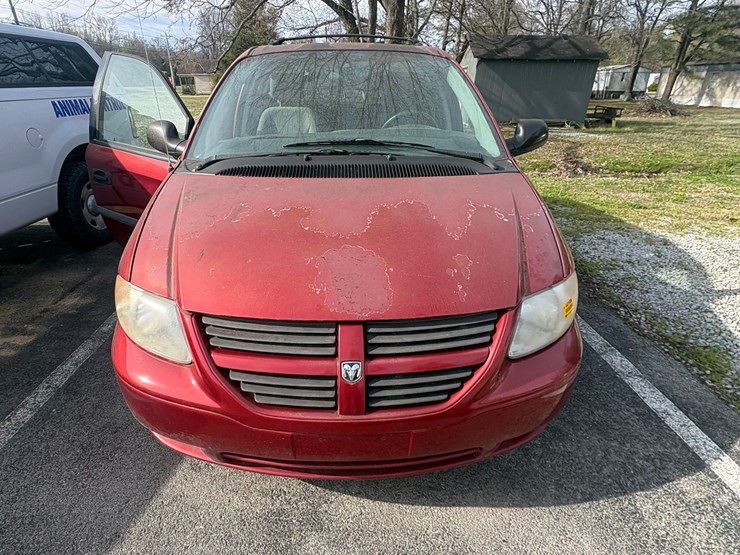 #42108-•-2007-chrysler-grand-caravan-passenger-van-vin:-1d8gp24r57b236495-image-16