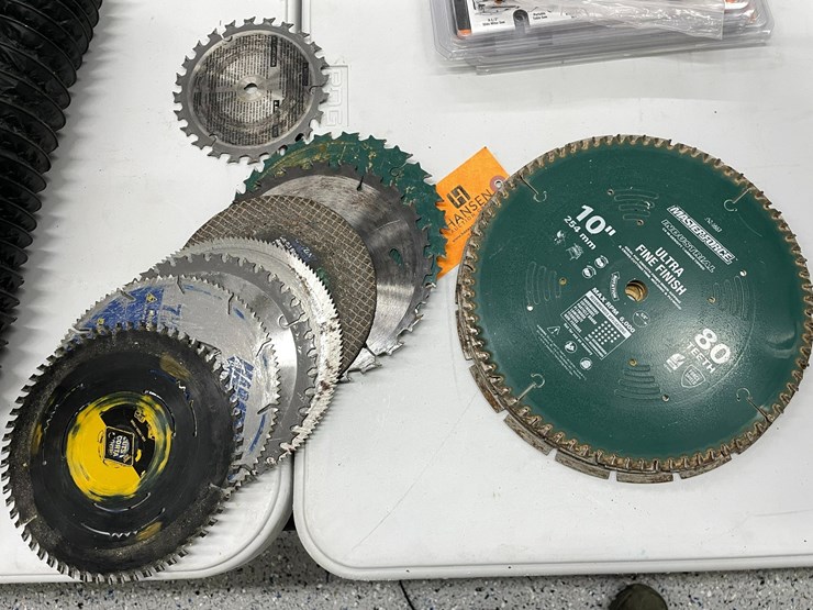 #8582-•-miter-saw-blades-image-1