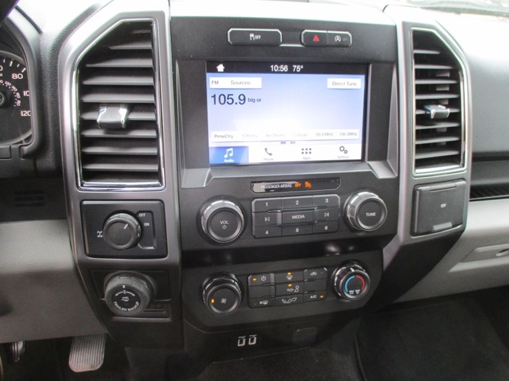 2019-ford-f150-xlt-image-10