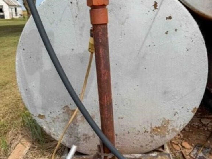 1000-gallon-fuel-tank-image-2