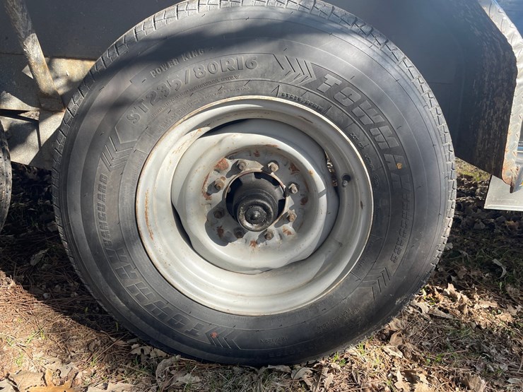 #1808-•-2014-road-warrior-tandem-axle-equipment-trailer-(has-wi-title)-image-29