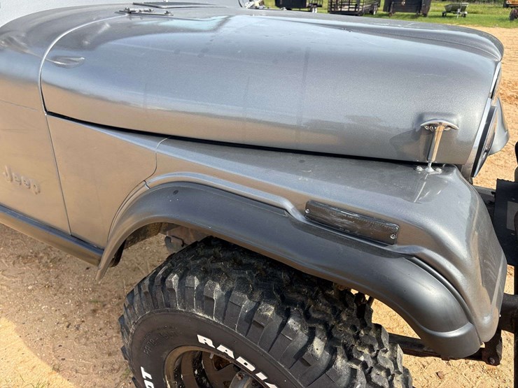 1979-jeep-cj7-2-door-w/-bikini-top-image-26