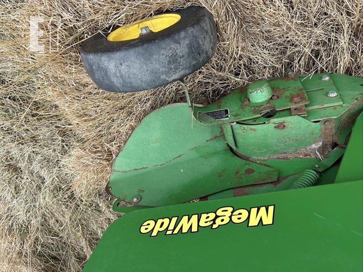 2002-john-deere-567-image-28
