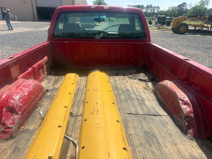 #23967-•-2004-chevrolet-silverado-pickup-vin:-1gcec14x74z216889-image-11