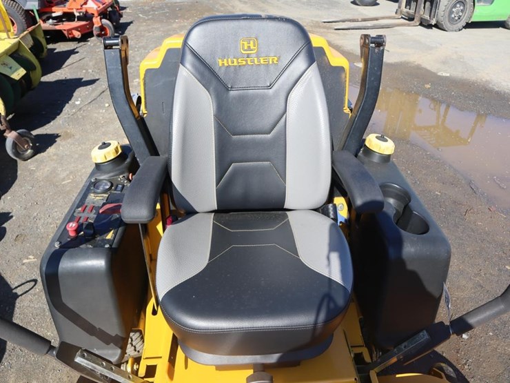 hustler-zt-zero-turn-mower-image-18