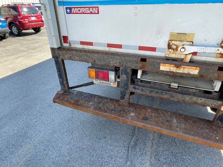 #3278-•-2017-isuzu-n-series-straight-truck-(has-wi-title)-image-24