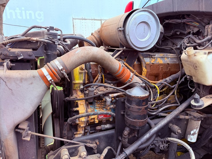 1998-kenworth-t600-image-17
