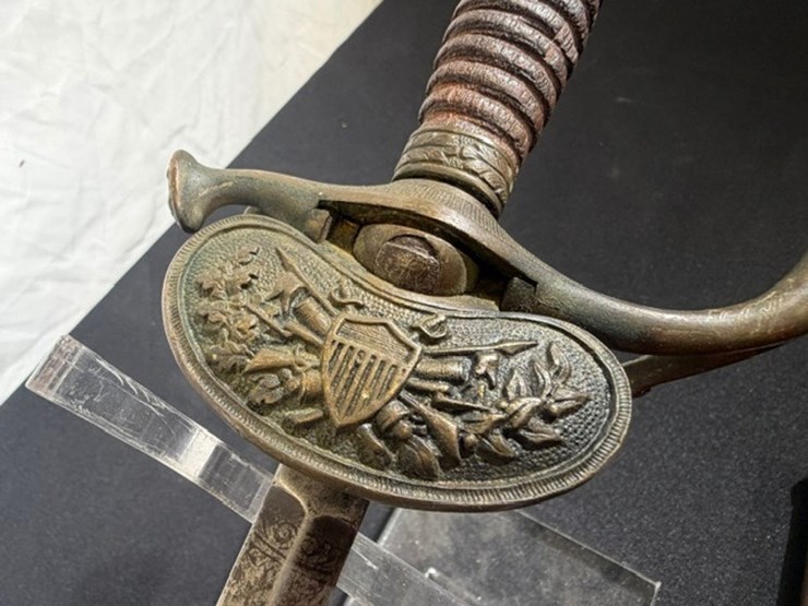 #36150-•-civil-war-sword-m1860-staff-and-field-officer-sword-image-7