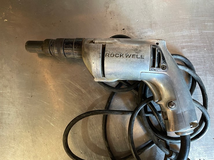 #1855-•-(3)-corded-drills-image-18