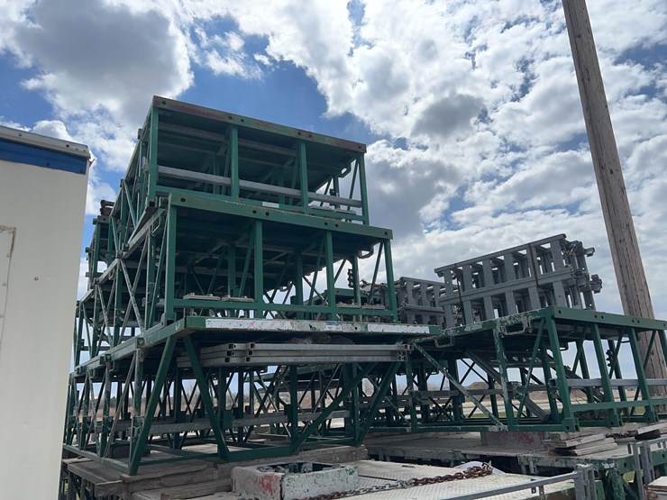 hydro-mobile-mast-climbing-work-platform-scaffolding-image-11
