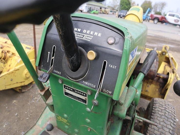 john-deere-110-image-18