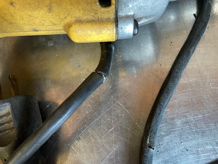 #1855-•-(3)-corded-drills-image-13