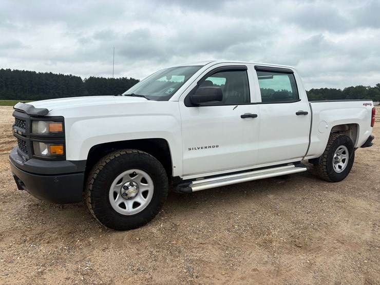 2015-chevrolet-1500-image-1