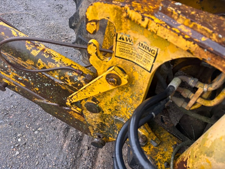#23986-•-inop-jcb-4x4-backhoe-loader-image-33