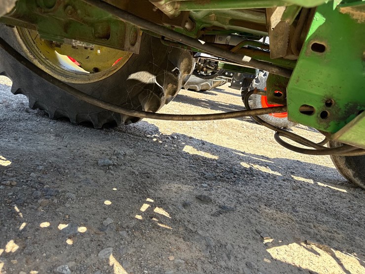john-deere-1070-image-17