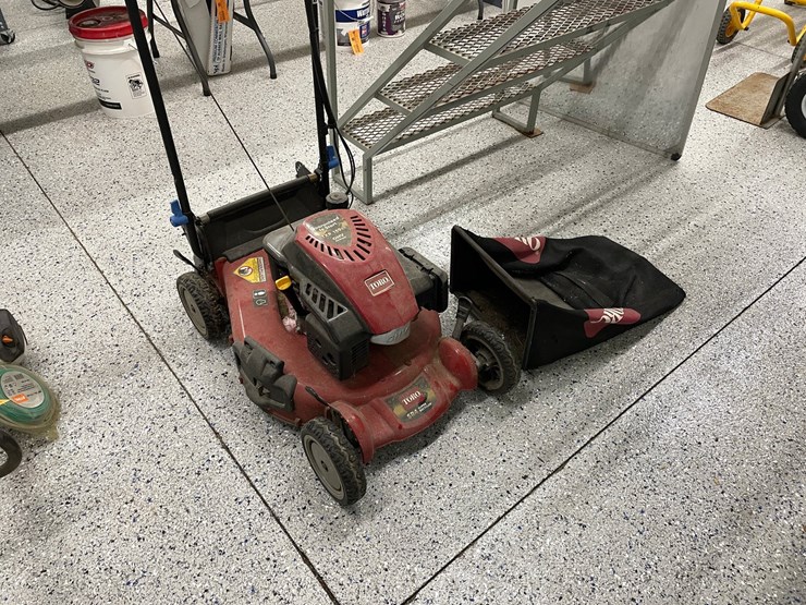#8545-•-toro-21"-push-mower-image-1