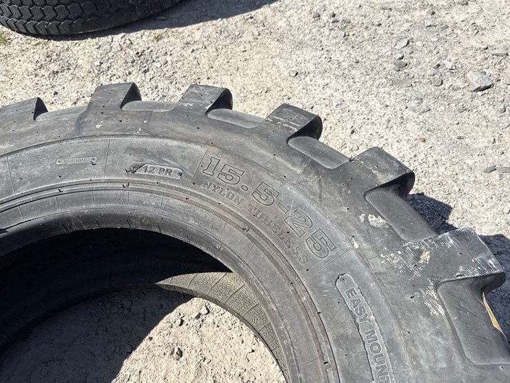 #42768-•-unused-akuret-15.5-25-tractor-tire-inv#-42768-image-6