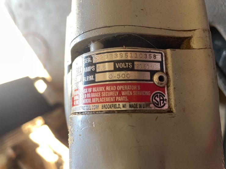 #1836-•-milwaukee-heavy-duty-right-angle-drill-image-15