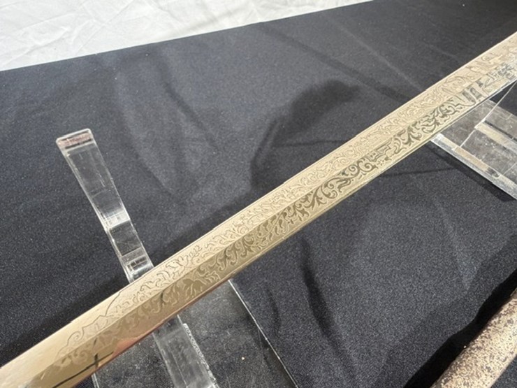 #36153-•-1800's-knights-of-pythias-fcb-victorian-ceremonial-sword-image-23