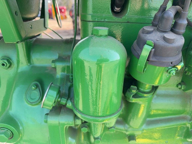 john-deere-m-image-32