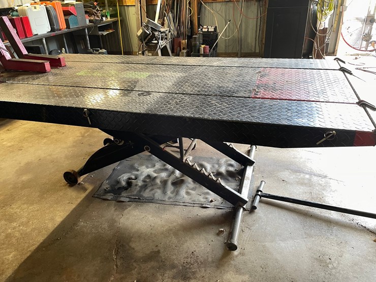 #1813-•-direct-lift-motorcycle/atv-air-actuated-lift-table-image-6