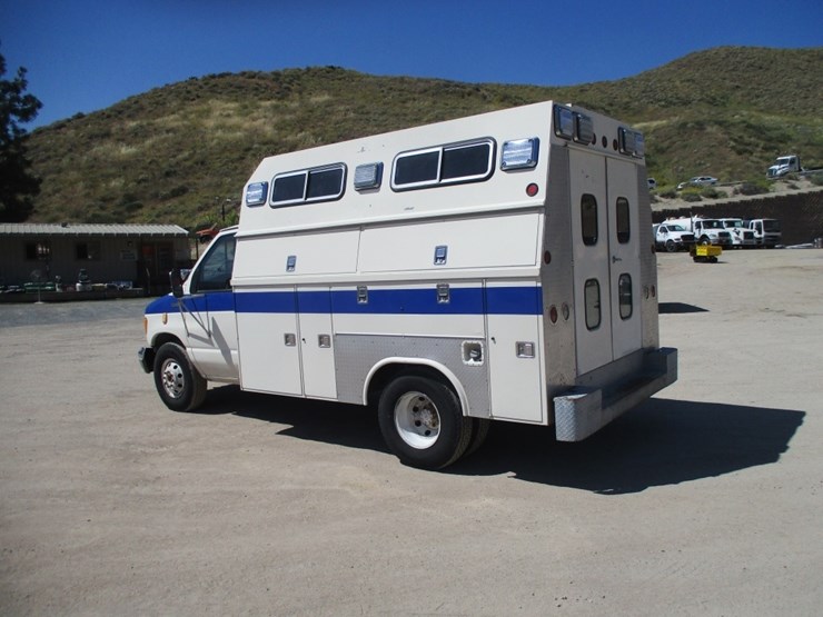1992-ford-e350-image-4