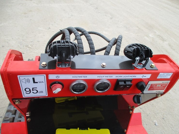 2026-sdlanch-ssl580-crawler-ride-on-skid-steer,-image-6