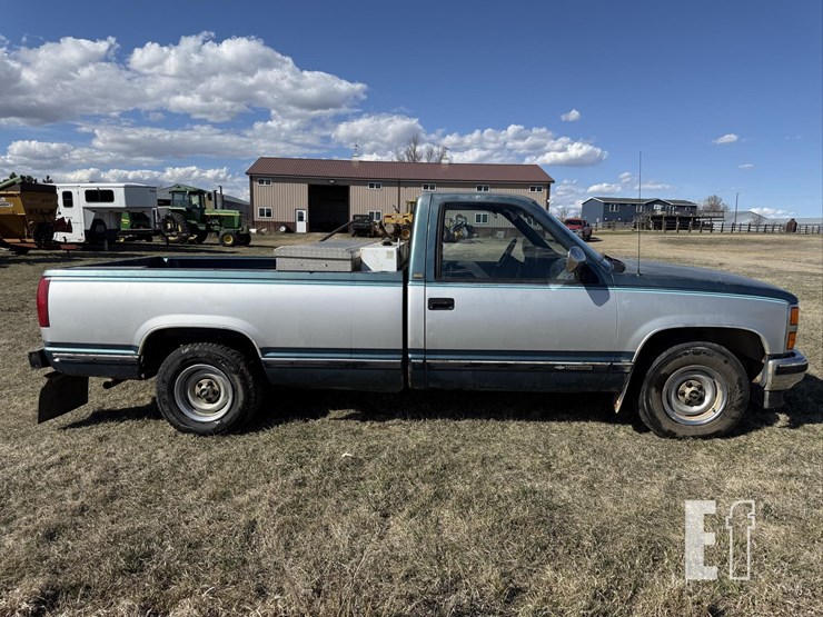 1990-chevrolet-silverado-1500-image-3