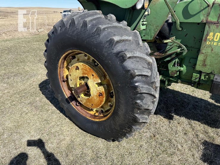 john-deere-4020d-image-11