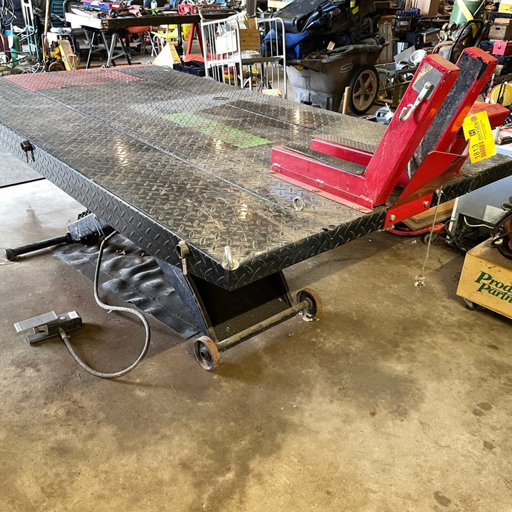 #1813 • Direct-Lift Motorcycle/ATV Air Actuated Lift Table