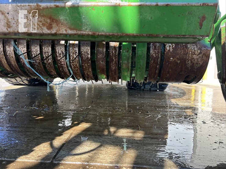 2016-john-deere-l340-image-59