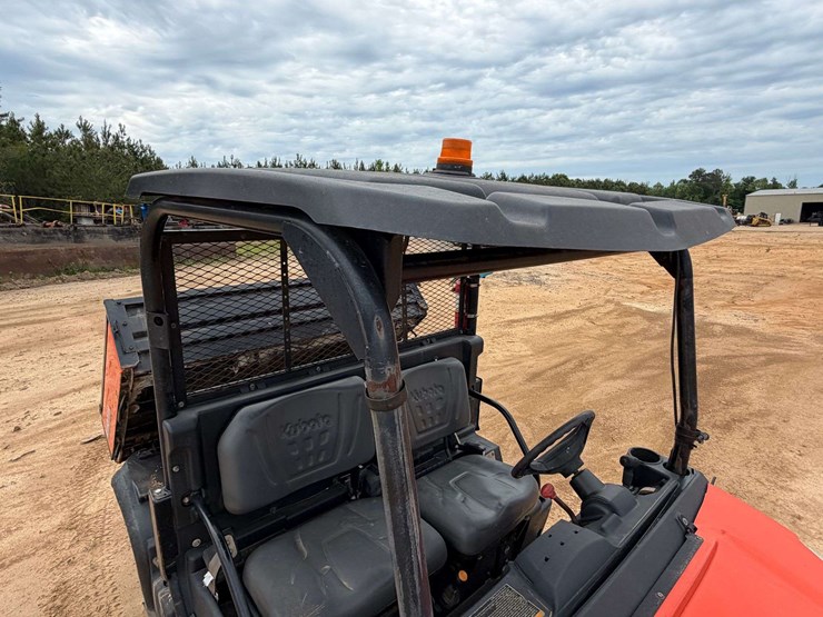 2018-kubota-rtv-x900-image-24