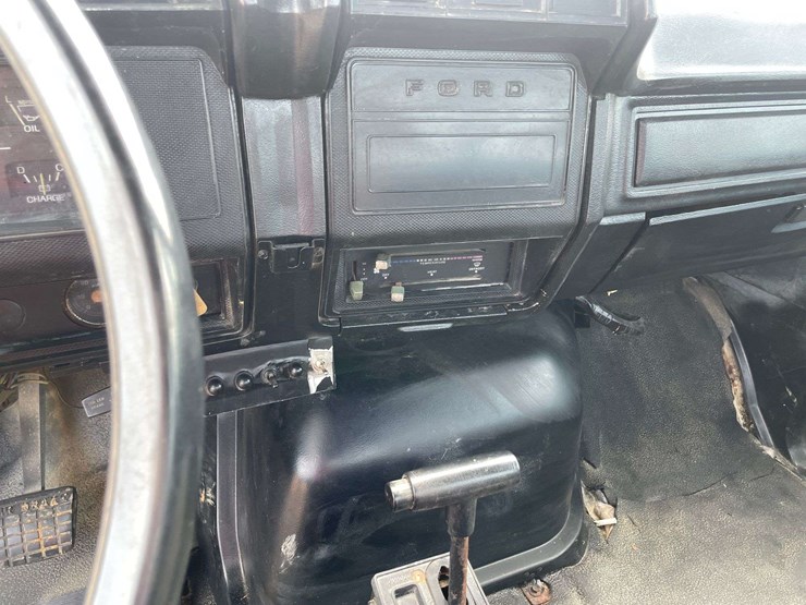 1987-ford-f700-image-12