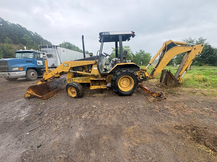 caterpillar-416b-image-79