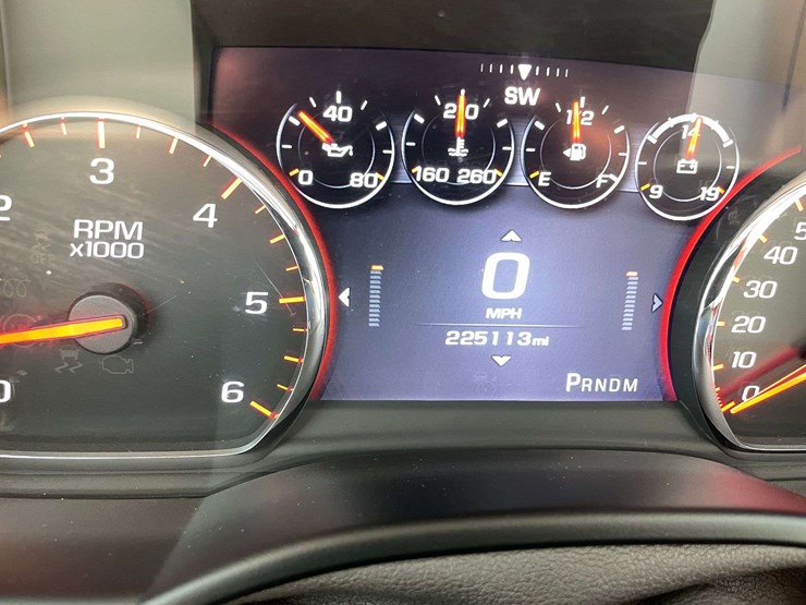 2015-gmc-yukon-denali-image-26