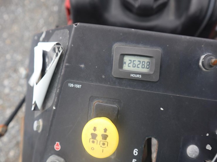exmark-turf-tracer-walk-behind-s-series-mower-image-10