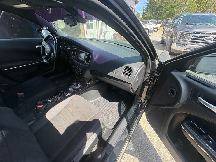 #23960-•-2015-dodge-charger-sedan-2c3cdxat6fh890807-image-29