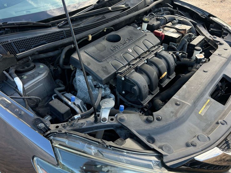 2019-nissan-sentra-sr-image-36