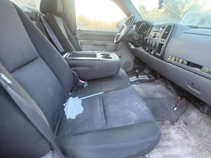 #23969-•-2011-chevrolet-silverado-4x4-pickup-vin:-1gcnkpea1bz146545-image-20